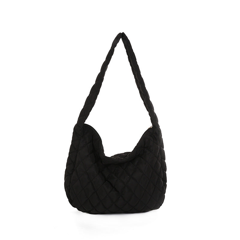 Aurra Tote